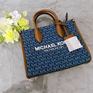 マイケルコース　2way バッグ　デニム　ブルー　ショルダーバッグ MICHAEL KORS ショルダー　キャンバス　総柄　れあ