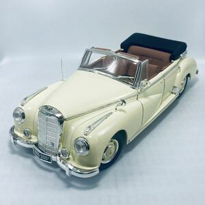 絶版品 RICKO 1/18 1955年型 W186 Mercedes Benz メルセデスベンツ 300C ADENAUER CABRIOLET カブリオレ 京商扱い正規輸入モデル