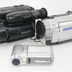 【訳あり特価】ジャンク ビデオカメラ 19台 まとめて Victor SONY HITACHI Panasonic など 色々 #e8032の画像7