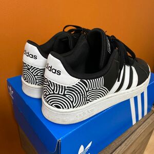 【送料込み】ADIDAS アディダス 唐草模様 高橋理子 グランドコートベース 27.5cm