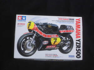 アカイ・ヤマハ　ＹＺＲ５００　1/12 タミヤ