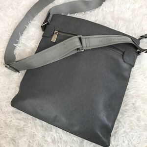 美品●ルイヴィトン LOUIS VUITTON タイガ サシャ ショルダーバッグ サコッシュ 斜め掛け メンズ ビジネス レザー 本革 グレー 大容量