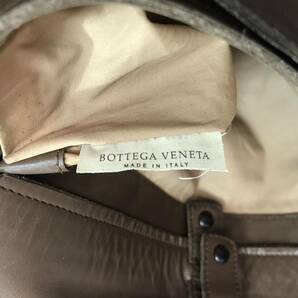 美品/A4●ボッテガヴェネタ BOTTEGA VENETA イントレチャート ショルダーバッグ メッセンジャーバッグ 斜め掛け メンズ ビジネス レザーの画像9