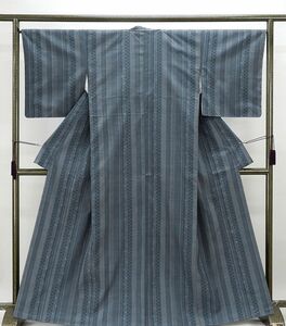 紬 未着用美品 正絹 格子縞模様 身丈164cm 裄丈66cm 紬 未使用 新古品 着物 カジュアル d0386