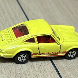 トミカ 日本製 No.F3 ポルシェ 911S 1976年 イエロー サイドロゴ入り （77年発売の「トミカハイウェイシリーズ」の物） の画像2