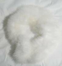  fox / fur largish shawl / white / long time period preservation goods 