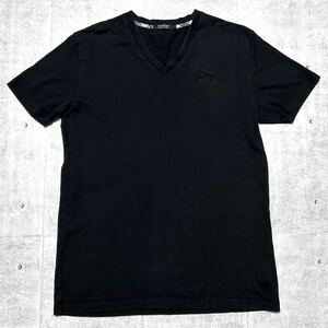 BURBERRY BLACK LABEL Vネック 半袖 Tシャツ 三陽商会　　正規品 バーバリー ブラックレーベル ブラック×ブラックロゴ 刺繍ロゴ 玉9383