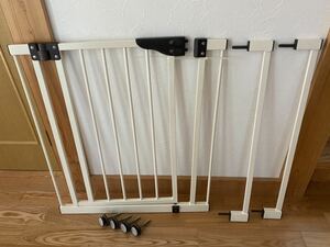  baby gate baby fence Japan childcare baby guard .