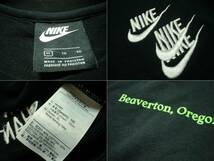 NIKEワールドツアー刺繍クルーネックスウェット美品XL黒ブラックBeaverton Oregon正規ナイキSWOOSHトレーナースウッシュ3連ロゴ刺繍_画像3