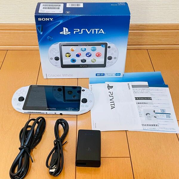 【新品同様品】PlayStationVita PCH-2000 ZA22