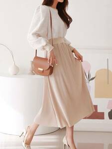 韓国製　ツイードプリーツロングワンピース　韓国ファッション　かわいい　可愛い　ロングワンピース　Aラインワンピース