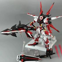 未組立プラモデル MODEL 8812 1/100 アストレイ MG ☆ レッドフレーム ガンダム 新品 タクティカルアームズ付 DABAN_画像2