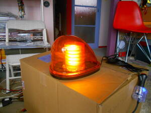 回転灯　LED　LED回転灯　橙　パトランプ　パトライト　12v　24v　共用　国内メーカー　防犯灯　非常灯　中古　良品　動作品　着払いヤマト