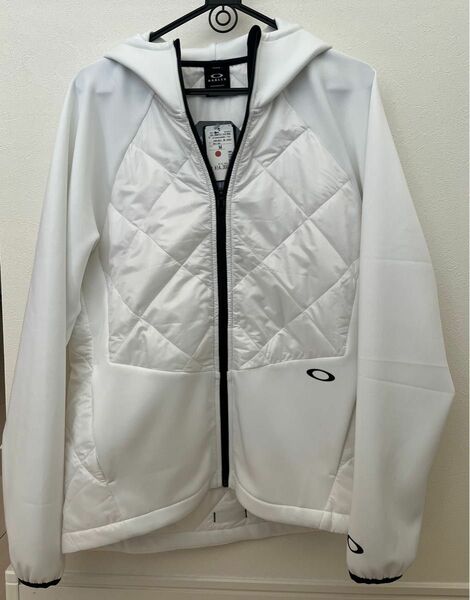オークリー　フード付きジャケット　メンズM 新品、未使用、タグ付き　ホワイト　ジップアップ　ゴルフ　