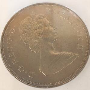 【10931】コレクション イギリス 銀貨 ダイアナ妃 チャールズ皇太子 エリザベス二世 直径約4cm 重量約28g コイン 外国銭 記念コイン 銀貨の画像4
