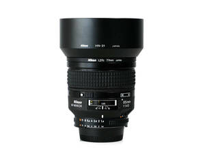 NIKON AF Ai NIKKOR 85mm F1.4 D