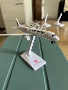 模型 飛行機 JAL エアバス AIRBUS A350 初号機　JA01XJ スケールメーカー不明