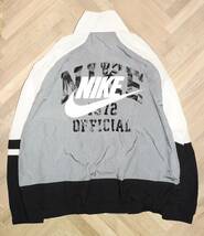 送料無料 特価即決【未使用】 NIKE ★ Trend Unlined Jacket (2XL) ★ ナイキ DD6171 ビッグサイズ ナイロンジャケット ウーブンジャケット_画像3