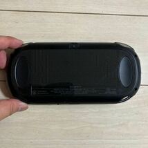 SONY PSVITA PCH-1100 AB01 本体 3G wifi モデル 動作品 初期化 ソニー ピーエス ビータ ヴィータ プレイステーション PS 送料無料_画像3