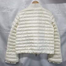 ◆ MONCLER / モンクレール FOULER GIUBBOTTO 510934580999 表記サイズ：0 ワッペン付き ダウンジャケット ホワイト レディース 144442_画像2