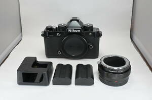 【中古美品】Nikon Zf　本体　ボディ　ニコン　おまけ多数　保証残あり