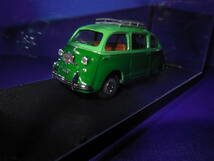 1/43　入手困難　GIOCHER　フィアット　600　ムルティプラ　FIAT　MULTIPLA　カード付　ライムグリーン_画像3