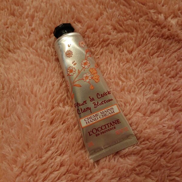 #ロクシタンチェリーブロッサムソフトハンドクリーム30mL