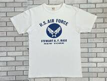 ＵＳＥＤ　バズリクソンズ BUZZ RICKSON'S　半袖Ｔシャツ　サイズＬ　MADE IN USA　U.S.AIR FORCE STEWART A.F.BASE 東洋エンタープライズ_画像1