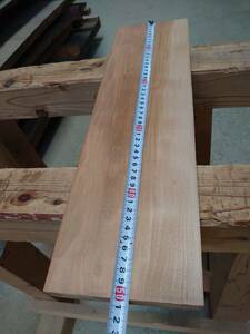 山桜　さくら　No.240330-U　無垢　乾燥材　板（長さ500㎜ｘ幅140㎜ｘ厚み20㎜）1枚　木材　DIY　棚板　小物作りに