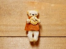 ミニチュア【ドールハウス】チョコチップクッキーくまぬいぐるみ人形 テディベア風_画像5