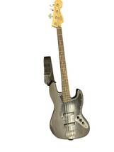 【現状品】 Squier by Fender Jazz Bass Crafted in Indonesia s/n ICSA22010419 エレキベース 楽器 【YTK-SA001】_画像1