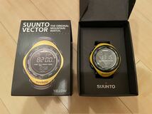 極美品！ SUUNTO VECTOR イエロー スント ベクター 腕時計 YELLOW SS010600610_画像1