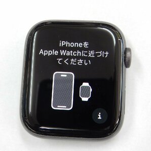 Apple Watch Series 4 GPSモデル 44mm A1978 MU6D2J/A スペースグレイ アップルウォッチ アリミニウム ブラック スポーツバンド【返品OK】の画像2