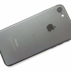 Apple アップル au iPhone7 128GB ブラック MNCK2J/A A1779 利用制限◯/アクティベーションロック無 初期化済 最大容量84％の画像1