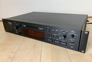 （1718M）TASCAM タスカム MD-350 業務用 MDプレーヤー