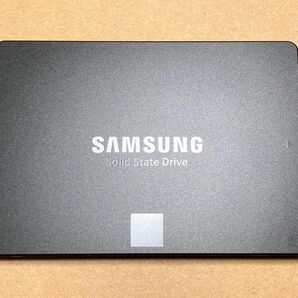 サムスン 4TB SSD 2022年製