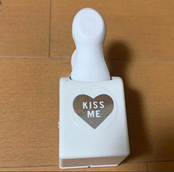 マーサスチュワート クラフトパンチ　kissme