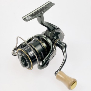 ▽▽ SHIMANO シマノ CARDIFF 23カーディフ XR C2000SHG 046567 目立った傷や汚れなし