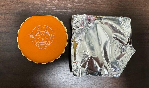 ちいかわ飯店 ハチワレ 特典 マカロン型メモ帳