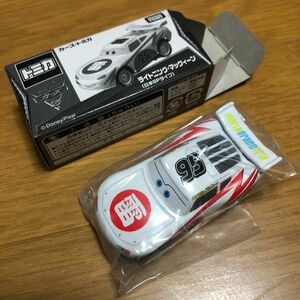 未使用品！激レア！トミカ　カーズ2 コンプリートBOX 3000セット限定付属のマックィーン　日本SPタイプ！ミニカー！