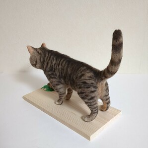 羊毛フェルト「ねこ と たい焼き」 キジトラ 猫 ネコ ドール ハンドメイド 〜ともじろう〜の画像6