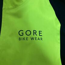 こ1340 GORE BIKE WEAR ゴアバイクウェア GORE-TEX ゴアテックス サイクルジャケット サイクリングジャケット L 蛍光イエロー/ブラック_画像3