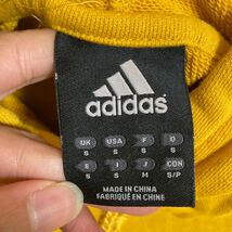 さ1349 adidas アディダス スウェットパーカー HOODIE フーディー M プルオーバー フロッキープリント 裏パイル マスタード_画像4