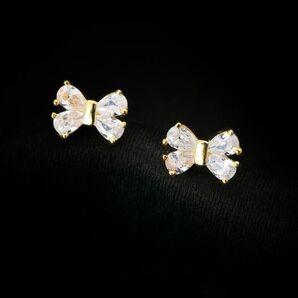 Mamey Jewelryクリスタルジルコン、リボン、コンパクトデザイン、高級感