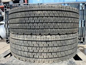 TBLT154 中古タイヤ 295/80R22.5 153/150J BRIDGESTONE W900 ブリヂストン 冬タイヤ スタッドレス 大型 トラック 2022年製 2本セット