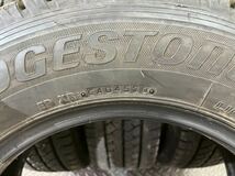 T906 中古タイヤ 195/70R15 106/104L LT BRIDGESTONE BLIZZAK VL1 ブリヂストン ブリザック 冬タイヤ スタッドレス バリ溝 4本セット_画像9