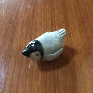 〈送料無料〉箸置き ふくらすずめ ソラマメ商会 豆屋 小鳥 鳥 雀 ミニチュア 箸置 はしおき オブジェ