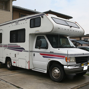 ★希少！フォード E-350 WINNEBAGO/ウィネベーゴ キャンピングカー☆装備充実☆走行5.1万km☆車検7年9月【くるま出品代行.com】★の画像1