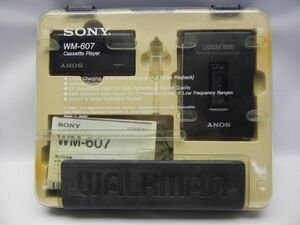 SONY WALKMAN WM－607 ● ソニー ウォークマン ● ケース 取説 充電器 などあります ジャンク