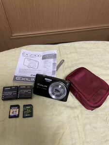 CASIO liquid crystal digital camera EX-Z300 manual, pouch, battery 2 piece attaching, memory card 2 sheets attaching 